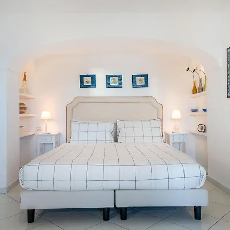 Penzion Hub Torre Di Cesare Stanze 3*