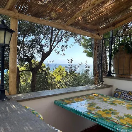 Penzion Hub Torre Di Cesare Stanze 3*